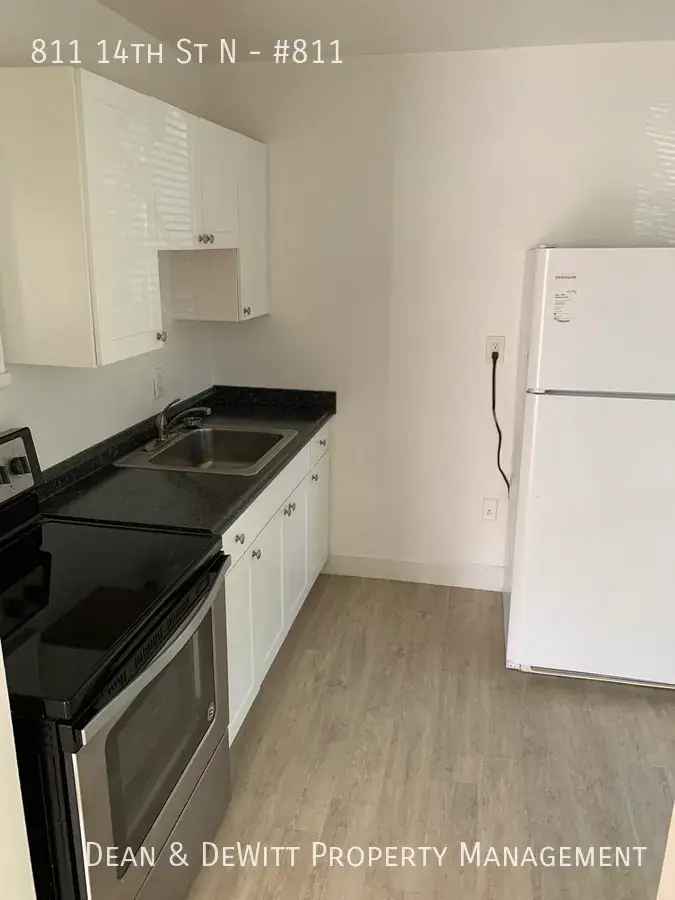 Rent Cozy Studio Apartment in Historic Uptown Saint Petersburg