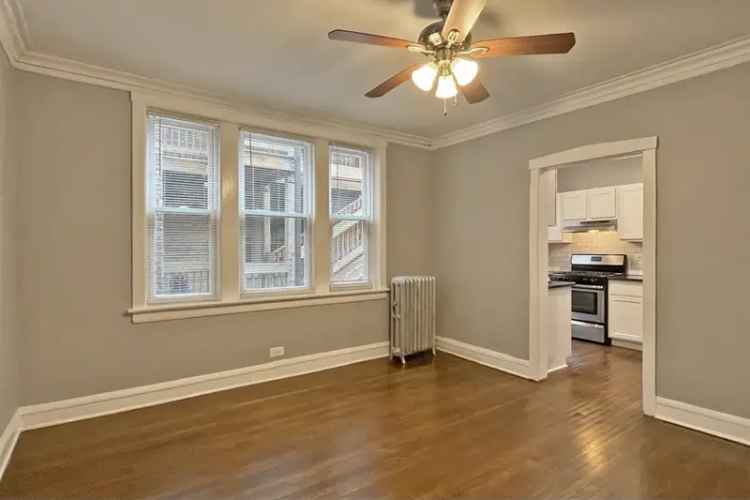 Rent Oak Park Apartments with No Security Deposit and Move In Fee