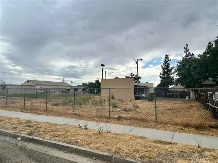 Land For Sale in 147, North Alessandro Street, Hemet, California