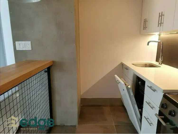 Rent 3 Bedroom Apartment in Prime Bushwick with Modern Features