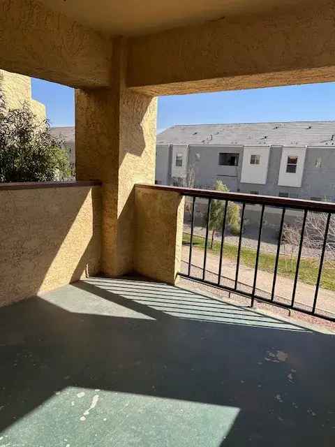 Rent Apartment Unit with Private Patios and Spacious Living Room