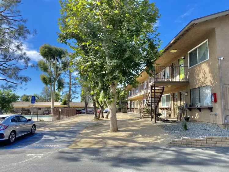 Rent Segovia Apartments with Spacious Units and Great Amenities in Moreno Valley