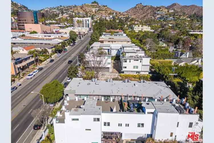 House For Sale in 1334;1336, North Fairfax Avenue, West Hollywood, California