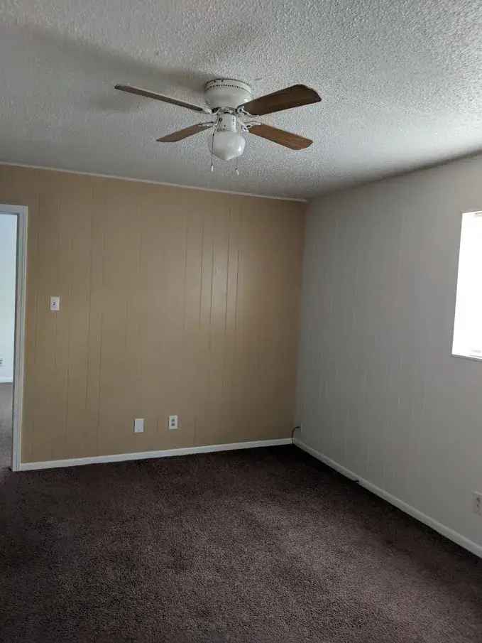 Rent 1 Bedroom Apartment in Central Killeen Near Fort Hood with Free Cable