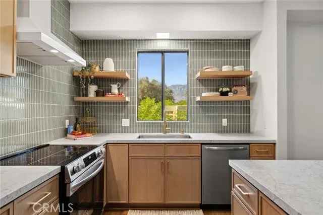 House For Sale in 147, Desert West Drive, Rancho Mirage, California