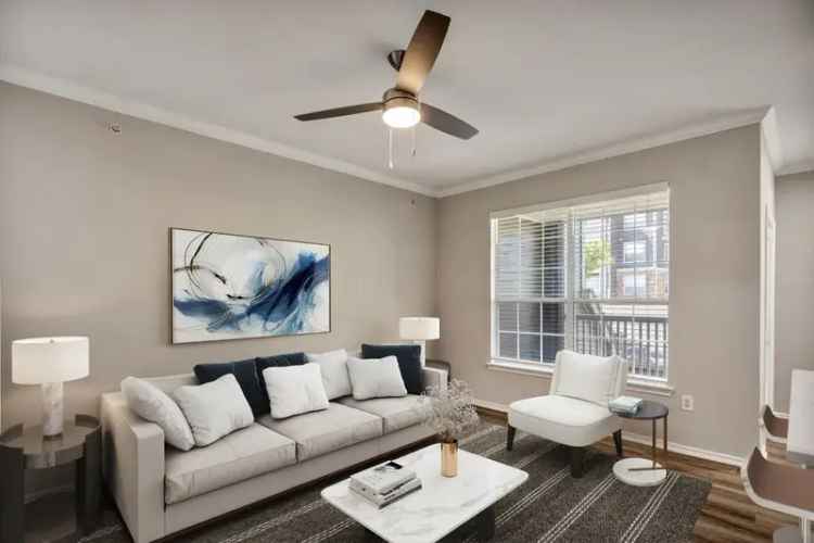 Rent Modern Apartments with Sophisticated Features in Cedar Park