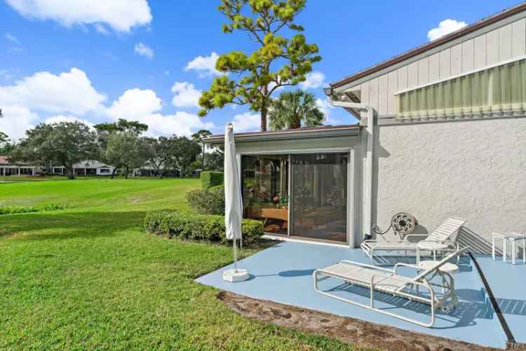 House For Sale in 63, Northwoods Lane, Boynton Beach, Florida