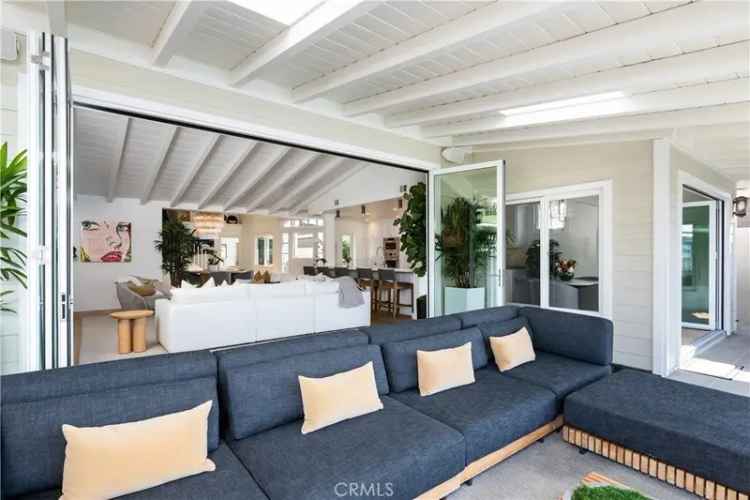 House For Sale in 56, Balboa Coves, Newport Beach, California