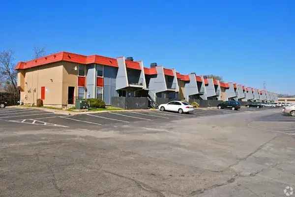 Rent Apartment in Rock Island DFW Near Airports and Freeways