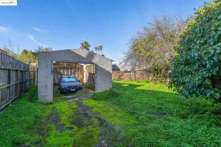 Develop Buy Lot in Berkeley with Excellent Potential for Growth