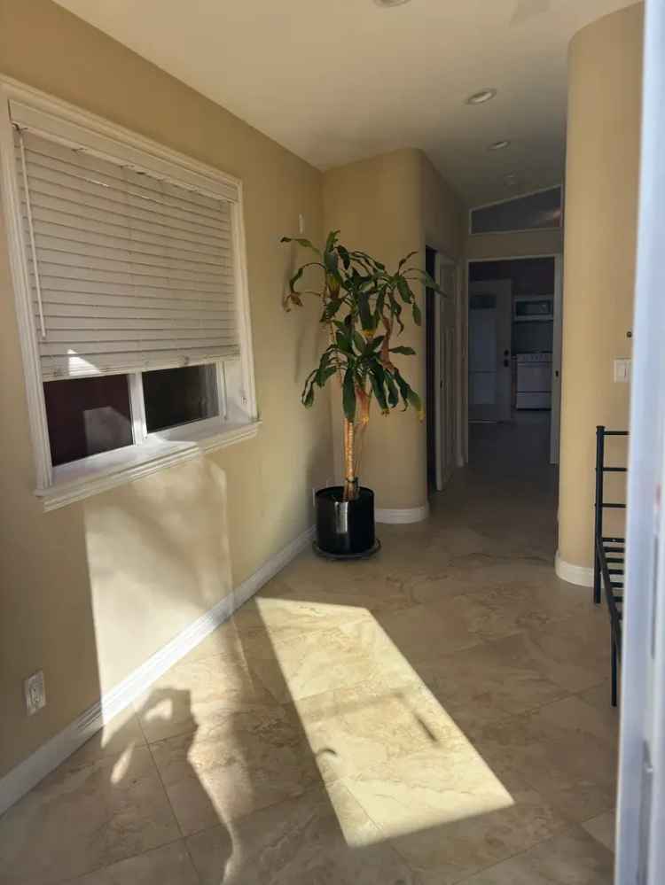 Rent Upgraded Apartment Unit Near Swami's Beach with Quiet Patio