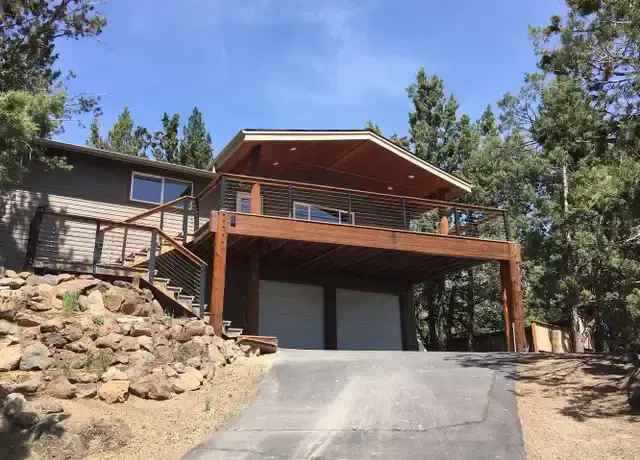 Buy House with Amazing Views in Awbrey Butte