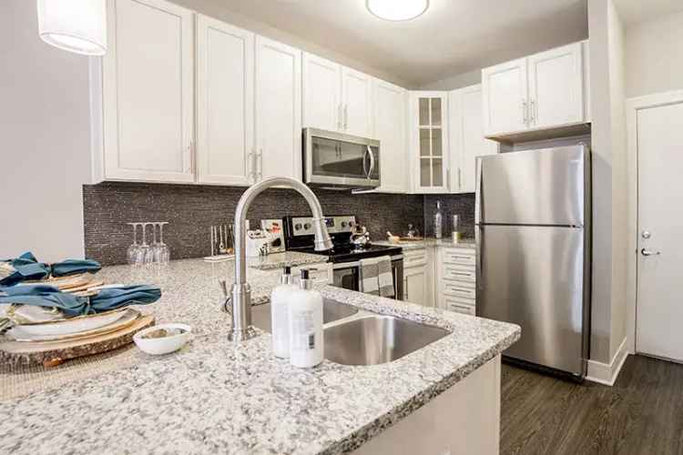 Rent Luxury Apartments in Indianapolis with High-End Amenities