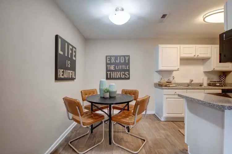 Rent Pet Friendly Apartments in Greensboro NC near Guilford College