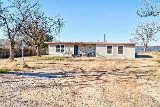 Rent Lakefront Home with Breathtaking Views at Fort Phantom Hill Lake