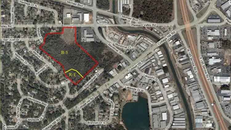 Buy Land 21.5 Acres with Utilities in Prime Location