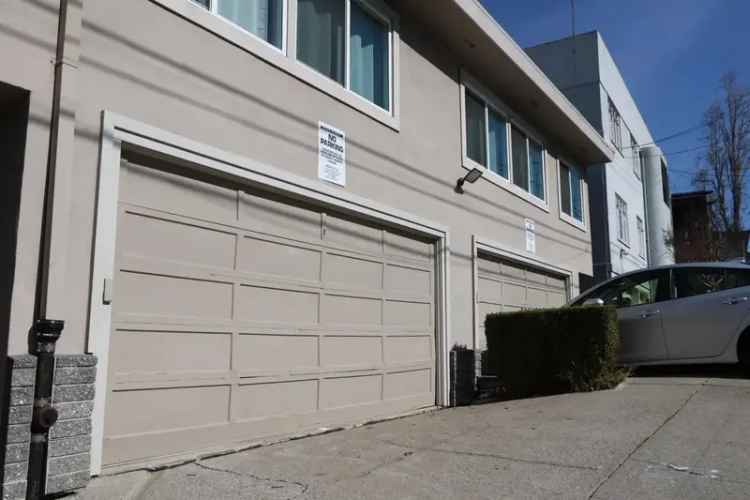 Rent Large Remodeled Apartment Unit in Ivy Hill with Modern Features