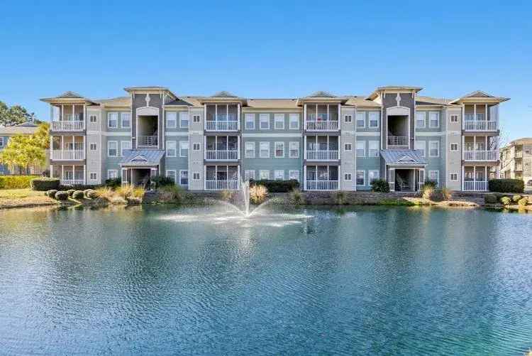 Rent Luxury Apartments in Panama City Beach with Resort Amenities