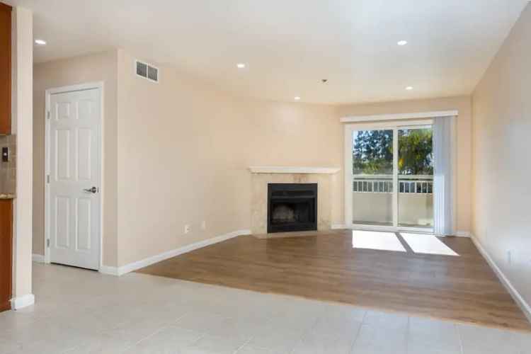 Rent Beautiful 2 Bedroom Apartment with Upgrades and Amenities