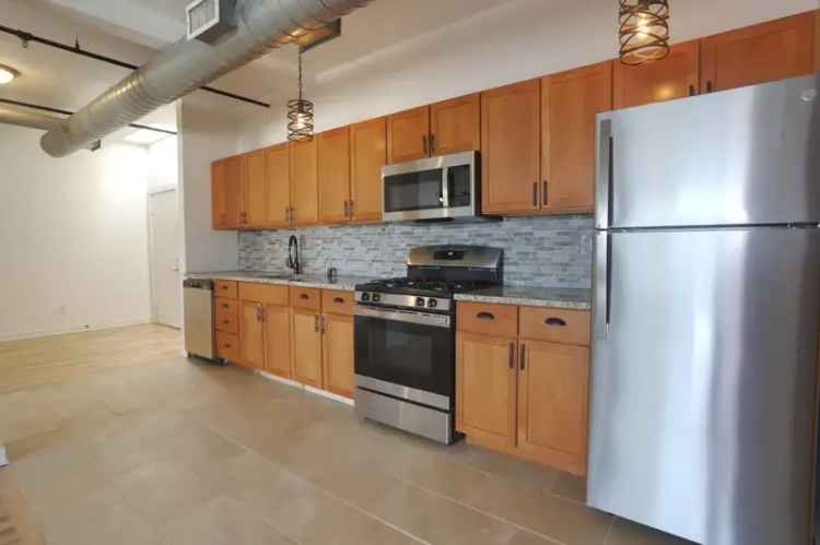 Rent Apartments in Gotham Mills with Private Patios and Central Air