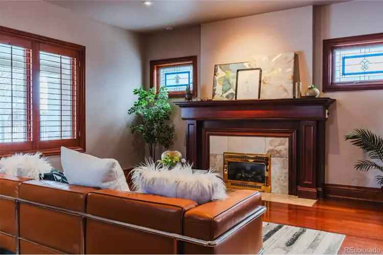 Luxury Buy House in Denver with Stunning Features and Modern Amenities