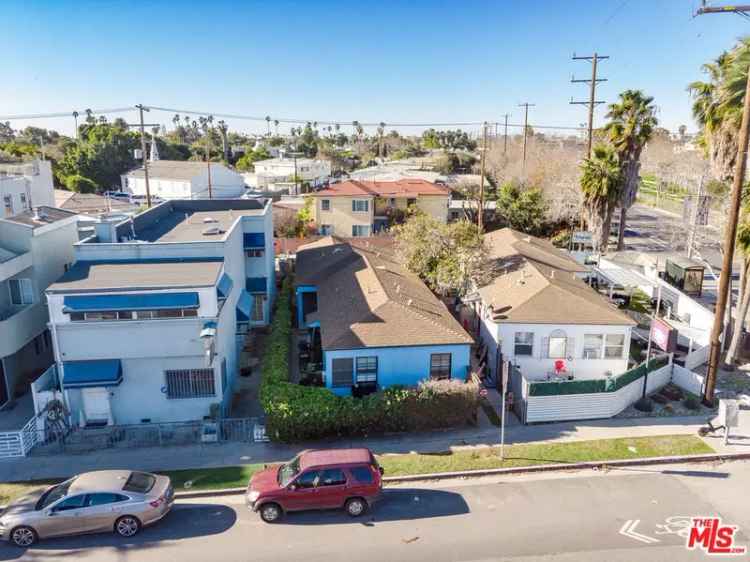 House For Sale in 580, Venice Boulevard, Los Angeles, California