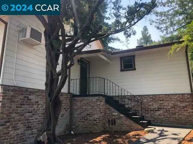 House For Sale in 1067, Ridge Park Drive, Concord, California