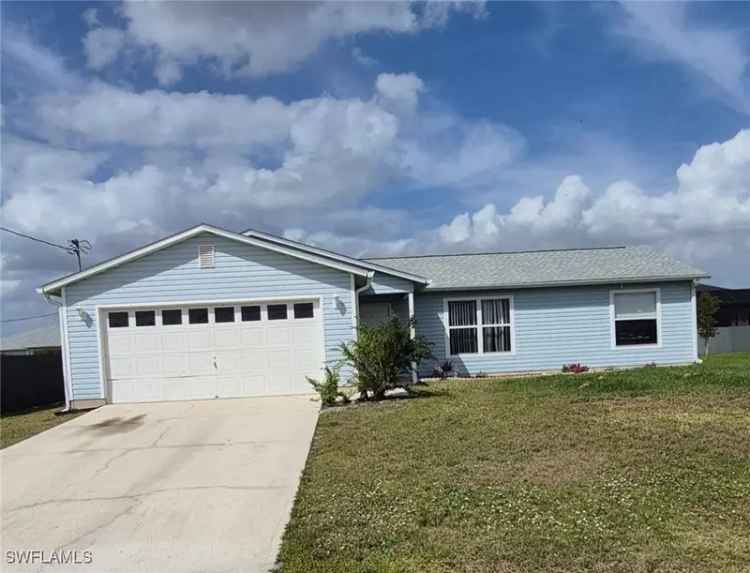 House For Sale in 123, Northwest 9th Street, Cape Coral, Florida