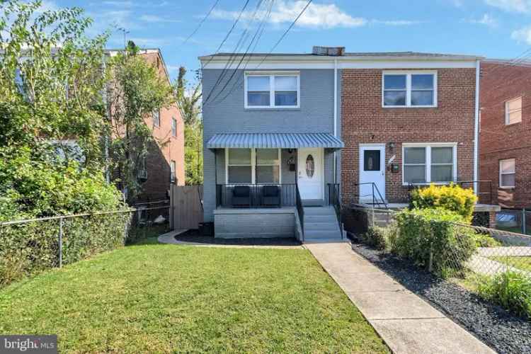 House For Sale in 791, Barnaby Road Southeast, Washington, District of Columbia