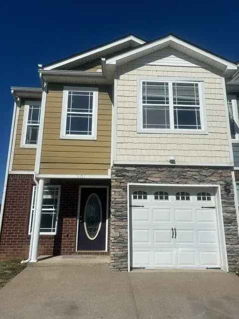 Rent 3 Bed 2.5 Bath Townhouse in Smyrna with Garden Tub and Garage