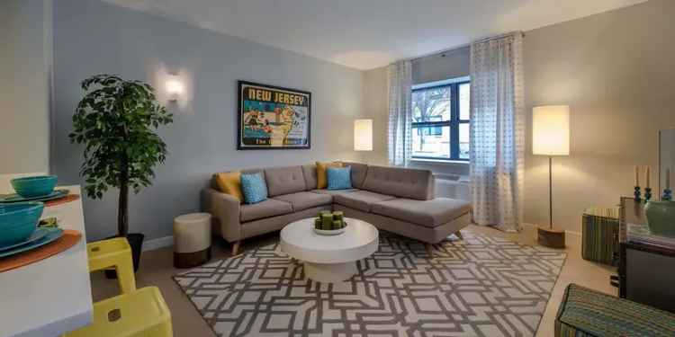 Rent Morristown Apartments with Luxury Features and Community Amenities