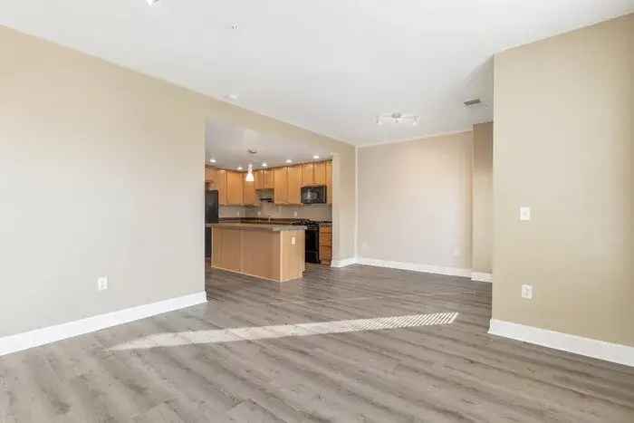 Rent Two Bedroom Condominium in Uptown with Modern Features and Views