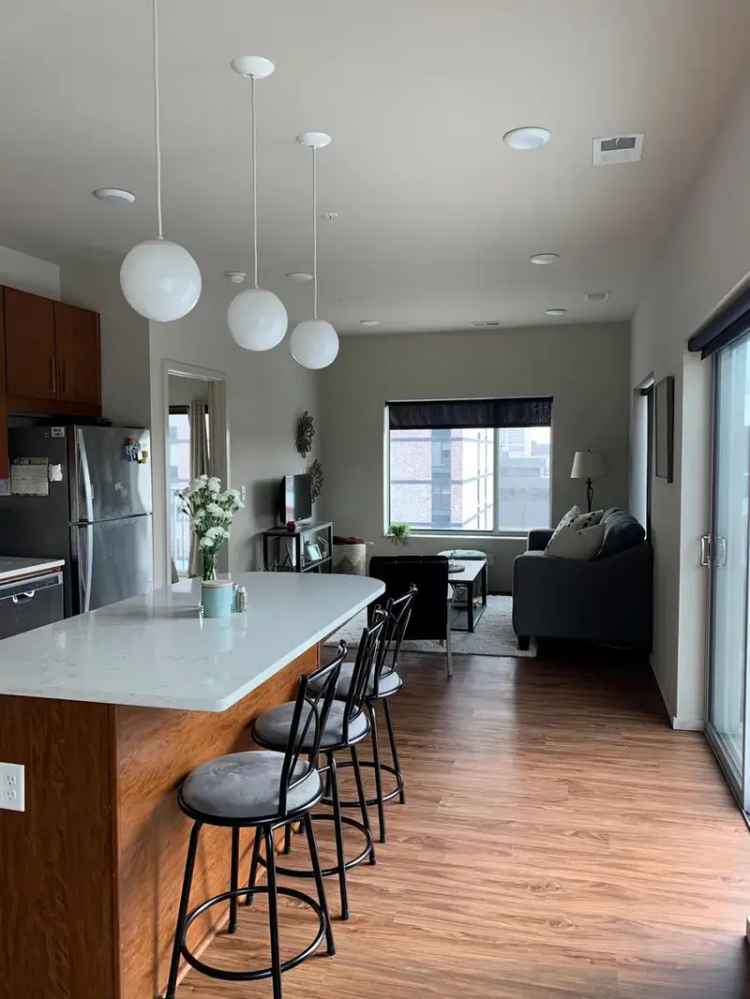 Rent Apartment at The Highline Omaha with Modern Amenities and Views