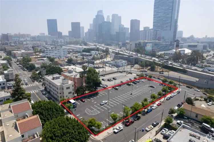 Land For Sale in 1337, West 11th Place, Los Angeles, California