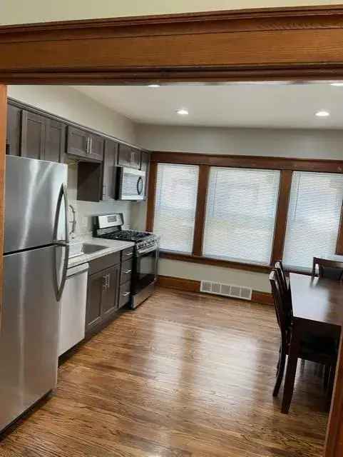 Rent 4 Bedroom Apartment Near UB South Campus with Modern Upgrades