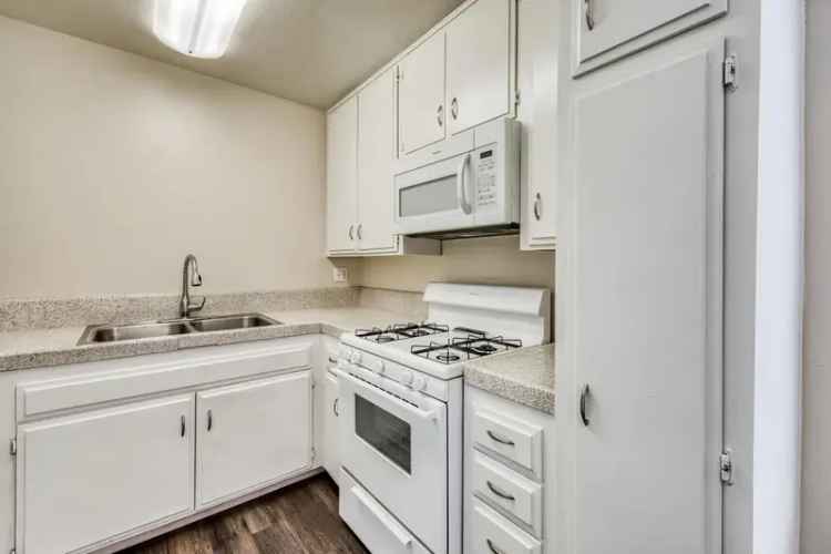 Rent Apartments in El Cajon with Pool and Upgrades