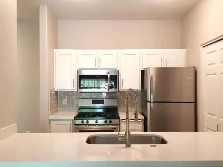 Rent Apartments in Elk Grove with Resort Style Amenities