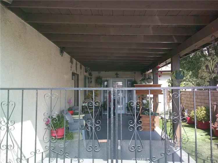 House For Sale in 1397, Bushy Tail Trail, San Jacinto, California