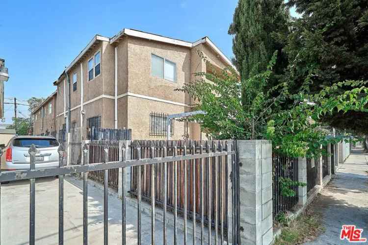 House For Sale in 1281, West 35th Street, Los Angeles, California