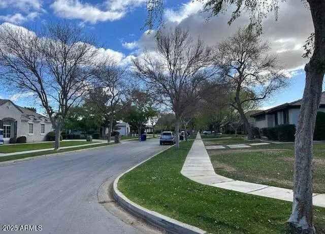 Buy Lot in Prime Location with Scenic Common Area and Trail