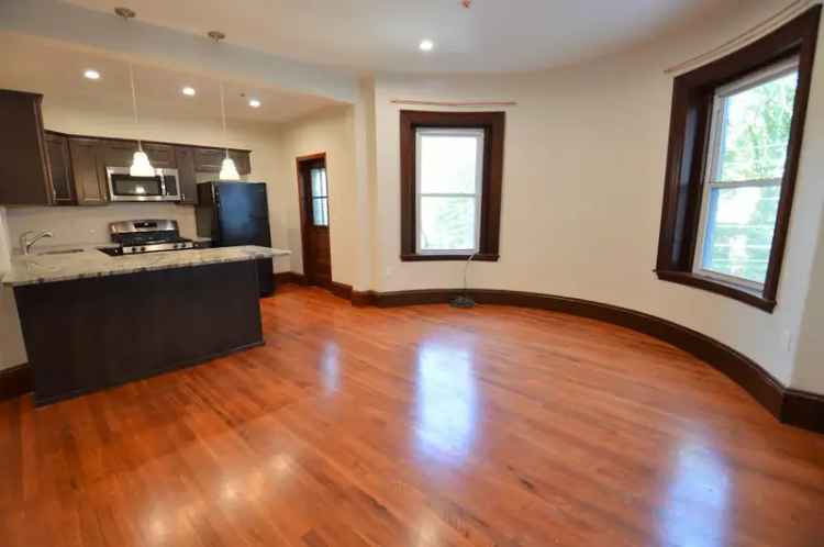 Rent 2 Bedroom Apartment in Washington Square Brookline with Modern Features