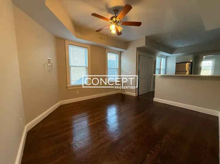 Rent 2 Bedroom Apartment in Inman Square with Modern Amenities