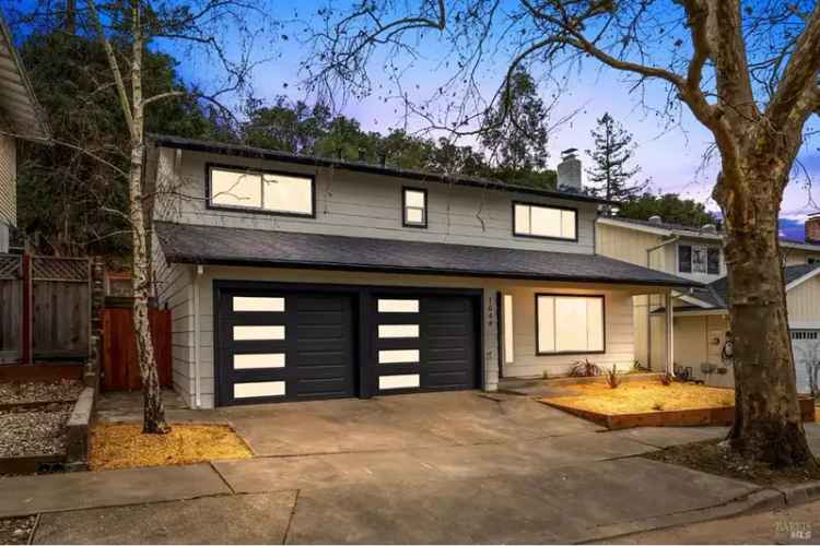 House For Sale in 1044, McNear Avenue, Petaluma, California