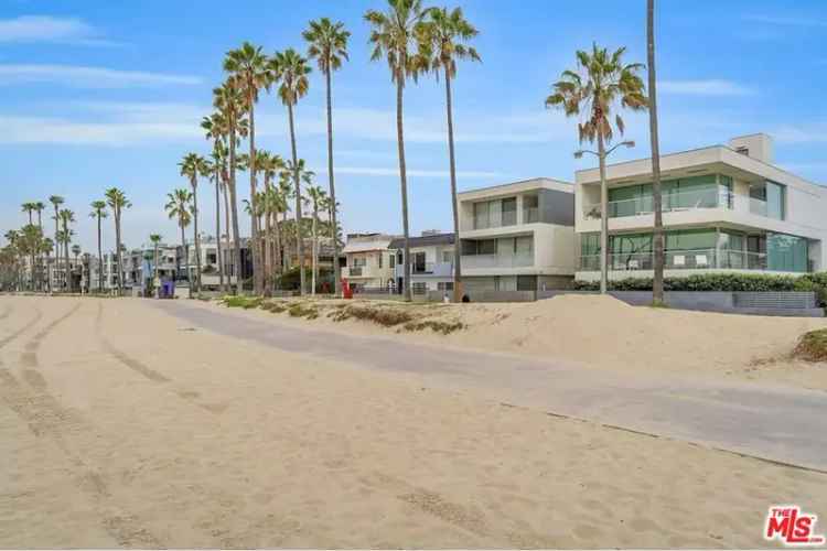 Rent Co-Ownership Beach House in Venice Beach CA with Modern Updates