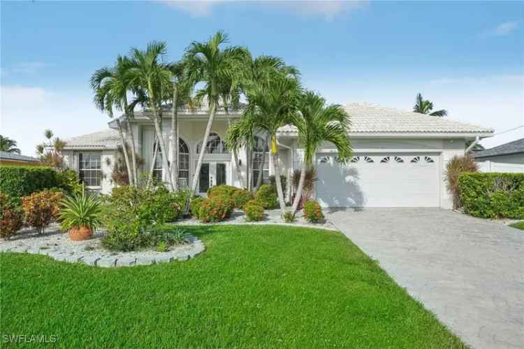 House For Sale in 1932, Southeast 18th Avenue, Cape Coral, Florida