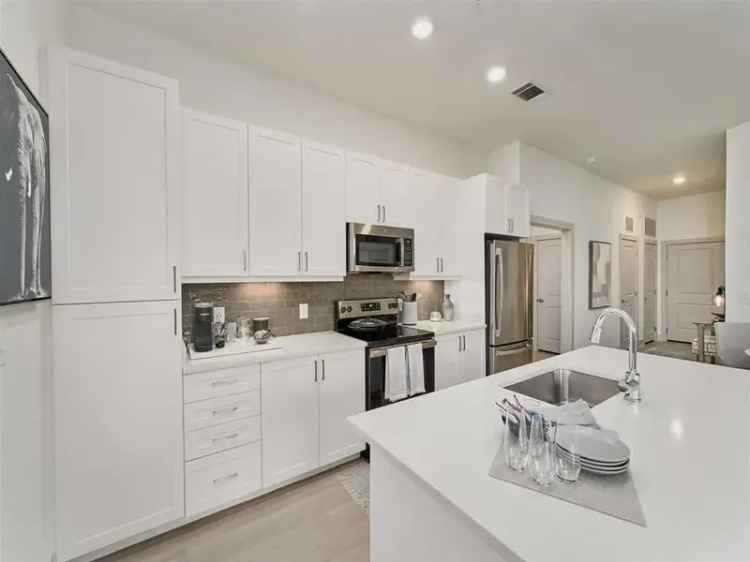 Rent Apartments in North Richmond with Unique Amenities and Luxuries