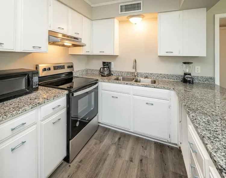 Rent Newly Renovated Apartments with Amenities in Lafayette