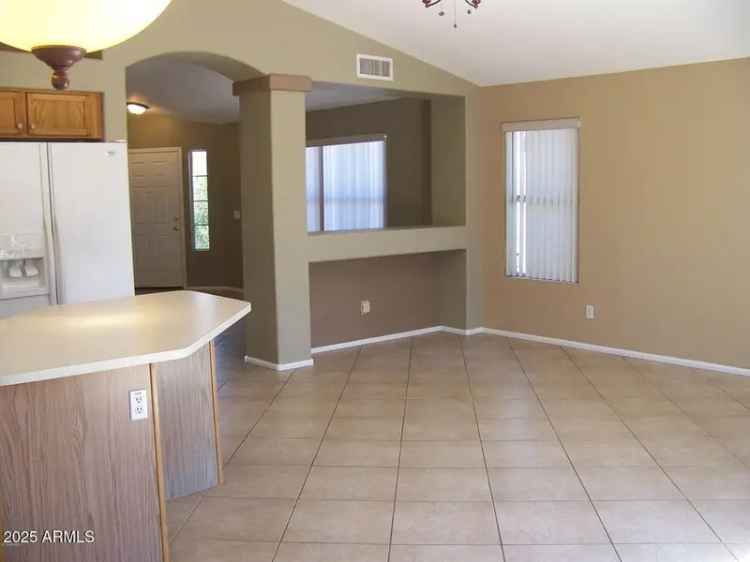 Rent Family Home 3 Bedrooms 2 Bathrooms Open Floor Plan