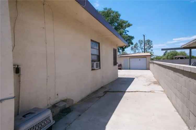 Charming Apartment for Rent in San Bernardino with Private Yard