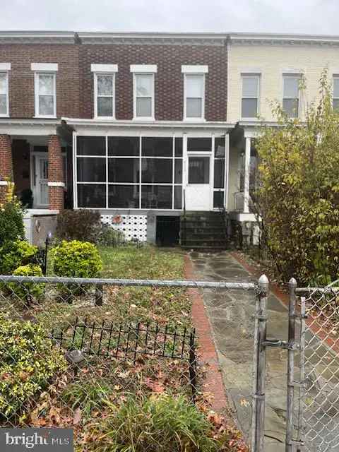 House For Sale in 613, K Street Northeast, Washington, District of Columbia